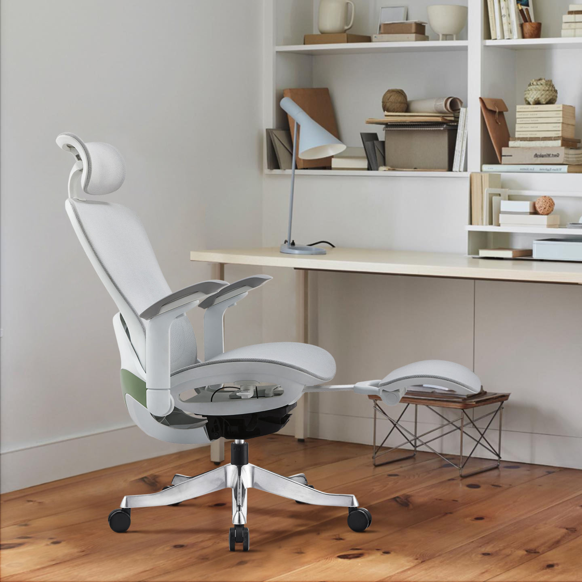 RF1001 Mesh Ergonomic Chair with Footrest | High Back